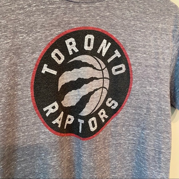 NBA boys medium Toronto Raptors soft gray t-shirt VGUC basketball - Picture 5 of 9
